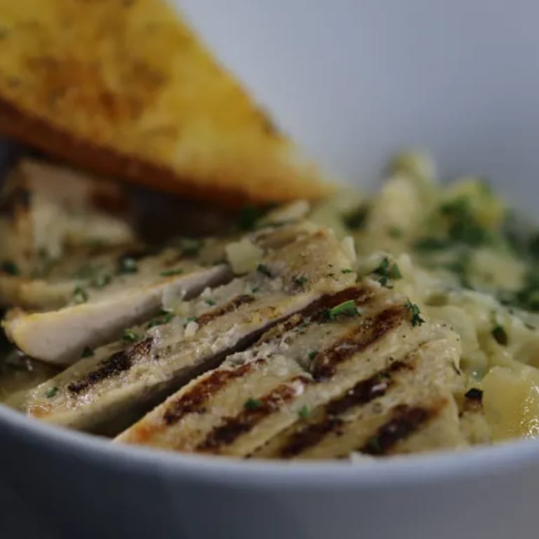 Delicious Chicken Alfredo Awaits