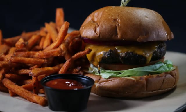 Rocks Burger.