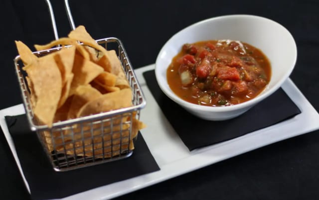 Chips & Salsa.
